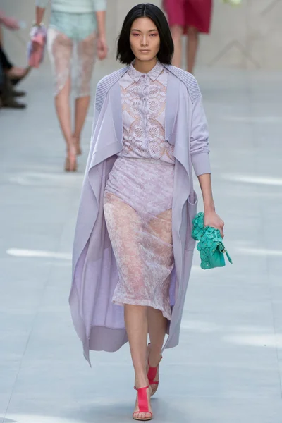 Look 12